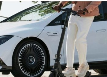 Mercedes prezanton AMG E-Scooter