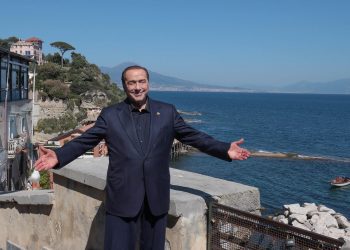 Napoli kampion, Berlusconi: E konsideroj veten napolitan