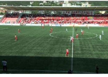 Shpërthen festa, Partizani shënon golin e shumëpritur ndaj Teutës