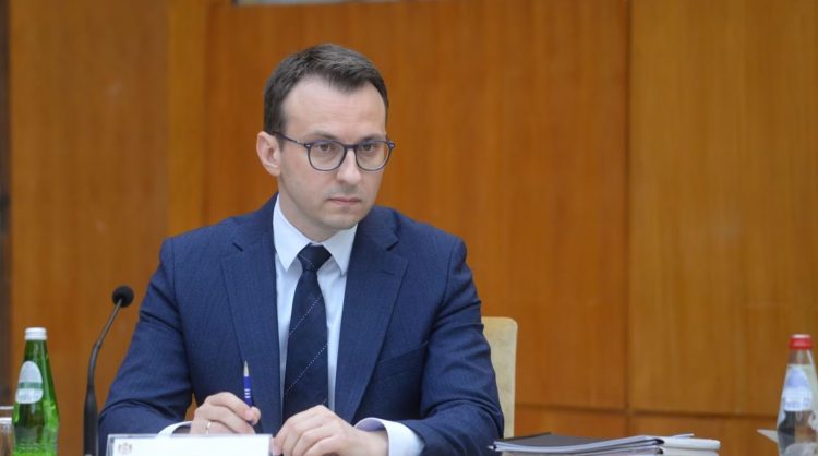 Petkoviq kritikon KFOR-in