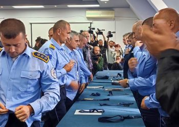 Autoritetet në Beograd ua zgjasin paraburgimin serbëve nga Kosova