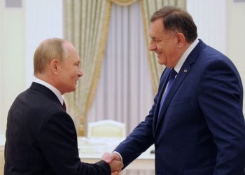 Moska paralajmëron forcimin e lidhjeve me “shtetin” separatist