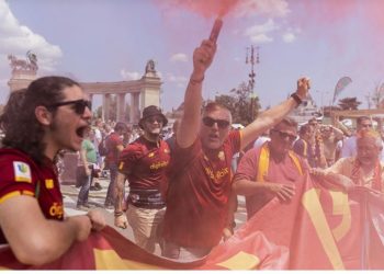 Sonte finalja Roma-Sevilla, atmosferë elektrizuese në Budapest (VIDEO)