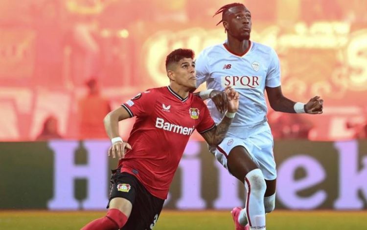 Roma heroike në “BayArena”, Mourinho siguron finalen e dytë si verdhekuq