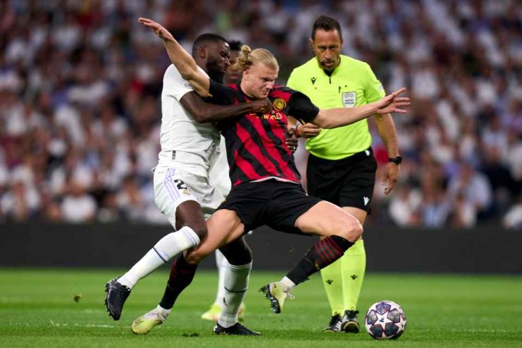 Performanca e Haaland në Bernabeu bëhet burim memesh në web