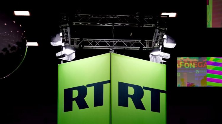 BE-ja propozon sanksione ndaj kanalit të Russia Today që transmetohet nga Serbia