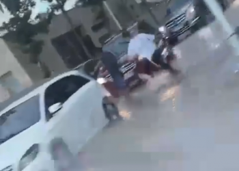 VIDEO/ Rrebeshi përmbyt Tiranën, nxjerr zbuluar propagandën e Lali Erit