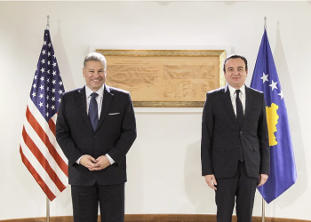 Kurti refuzoi kërkesën e Escobar: S’mund të kemi kryetarë me Zoom