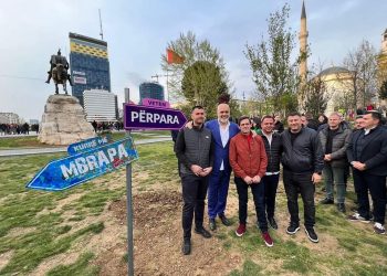 KQZ propozon sanksione për kryebashkiakët e Kamzës dhe Elbasanit