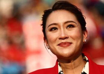 Liderja e opozitës bëhet nënë dy javë para zgjedhjeve