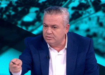 Murrizi: Ata që ikën me vulë si hajdutë, janë një grup bastardësh