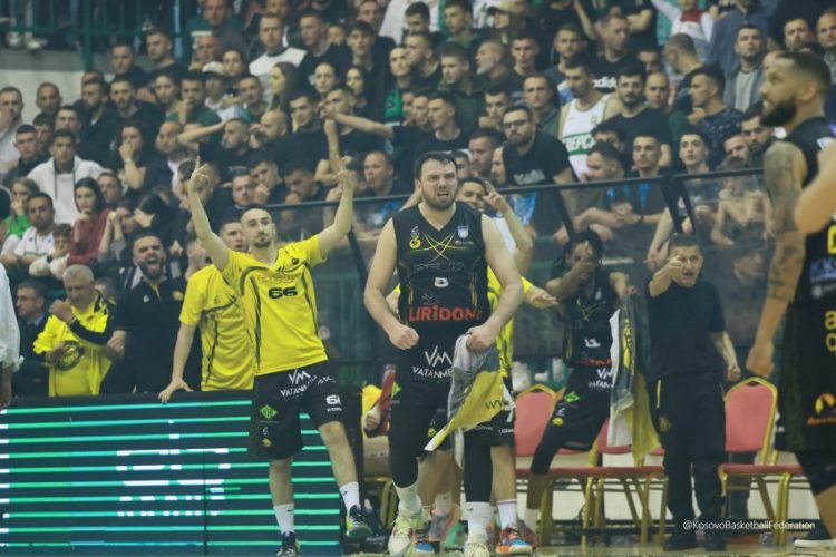 Veselit nuk i del inati me mitrovicasit: Na pështynë e ofenduan