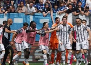 Sulmet raciste, reagon Infantino: FIFA qëndron pranë Vlahovic