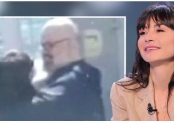 Zhaklin Lekatari kapet mat duke u puthur me… (VIDEO)
