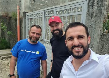 Shpërthen në flakë makina e Adriatik Lapaj, reagon avokati: Jam top