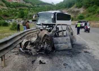 Aksidenti me 5 të plagosur në Qafë Thanë-Përrenjas, arrestohet shoferi