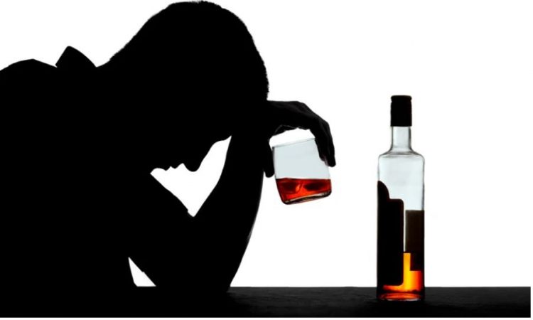 Çfarë ndodh me trupin tonë nëse nuk konsumojmë alkool për një muaj