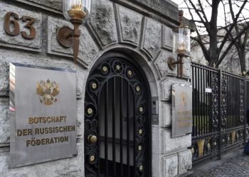 Gjermania hakmerret, vendos t’i mbyllë katër nga pesë konsullatat ruse