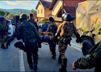 Plagosja e ushtarëve të KFOR/ Meloni: Nuk do të tolerojmë më sulme të tjera