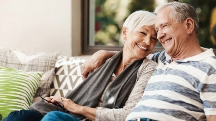 Mjeku 102-vjeçar zbulon… thelbin e lumturisë