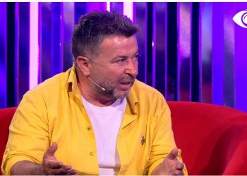 VIDEO/ Babai i Deas flet për bullizimin ndaj të bijës, ndërhyn Kiara