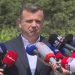 Takimi me Bashën, ironizon Balla: Kam qëlluar në një ashensor edhe me Berishën