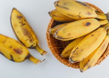A mund të konsumohen bananet kur nxihen, ja çfarë thotë nutricionistja