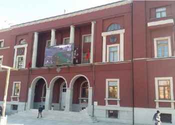 Analiza/ PS krijoi makineri me elementë të krimit të organizuar