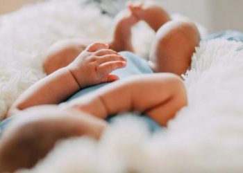 Metoda me të cilën mund ta qetësoni shpejt një të porsalindur që qan