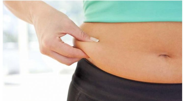 Pesë mënyra të thjeshta si të hiqni dhjamin rreth belit