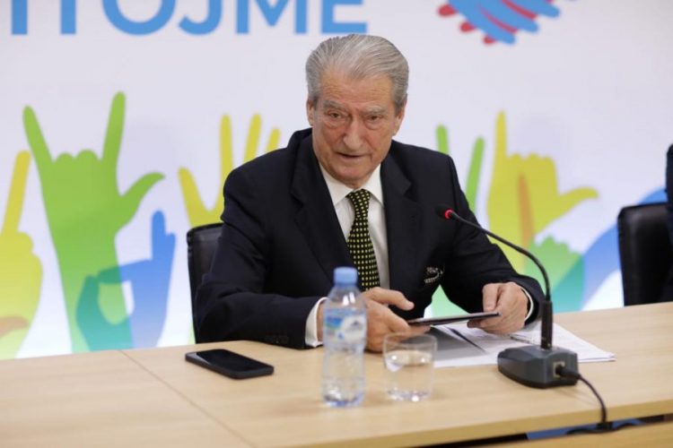 Berisha: Fredi Beleri bën mirë që thotë jam grek, jemi vend i lirë