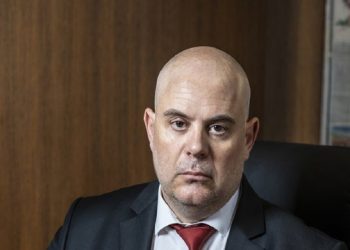 Atentat me eksploziv kryeprokurorit të përgjithshëm