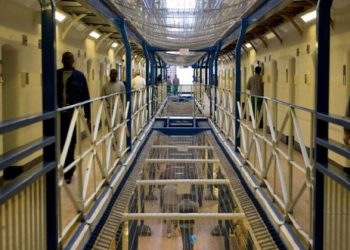 Ja kategoritë e shqiptarëve që do të transferohen nga burgjet angleze