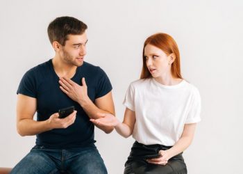 Keni dyshime se po ju tradhton i dashuri? Ja si ta zbuloni të vërtetën