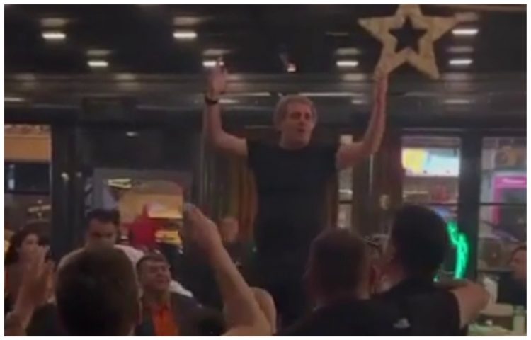 Festa e titullit, Daja e djeg me “Çun Tirone”