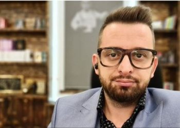 Kolonjë/ Goditet Erion Isai, ‘Bashkë Fitojmë’: Po shpërndante lekë