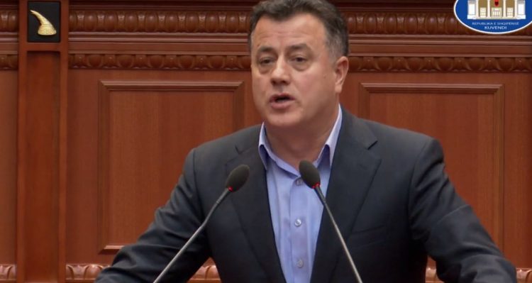 Vizita 10 ditore e kreut të SHISH, Vlora Hyseni në Beograd, Flamur Noka letër Presidentit Begaj