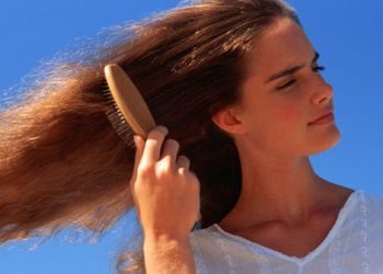 Çfarë tregojnë flokët për shëndetin tënd?