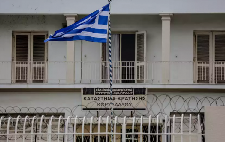 Shqipëria e kërkon për vrasje, Laert Haxhiu mund të kërkojë azil në Greqi