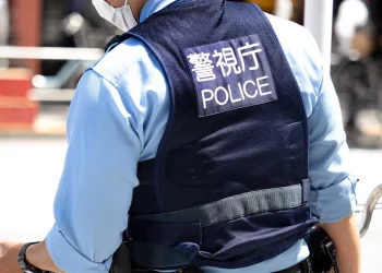 Sulmi me thikë dhe armë në Japoni lë pas 3 të vdekur, mes tyre dhe dy policë