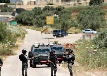 Izraelitët mësyjnë në qytetin palestinez të Yabad