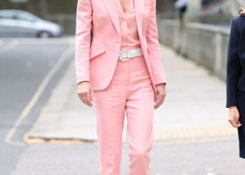 Detajet inteligjente në veshjen e Kate Middleton, krejt në rozë