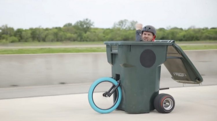 Ky është koshi më i shpejtë në univers (VIDEO)