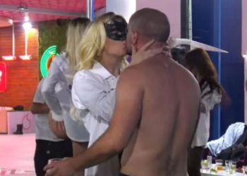 Kristi në kërkim të striptistes, shkon e viziton te…