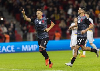 Fitoi Kupën e Italisë, Duka dhe Silvinjo përshëndesin suksesin e Asllanit