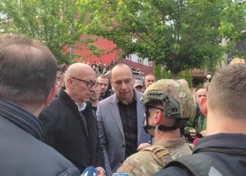 Tensionet në veri, Lista Serbe vendos kushte për largimin e protestuesve