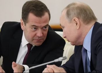 Medvedev: S’mbetet gjë tjetër, veç të eliminohet fizikisht Zelensky