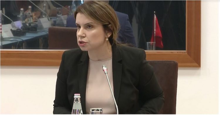 Pasi shkriu 9 gjykata/ Llagami tender për blerje makina, 3.4 mln € për sistem alarmi për gjykata që i ruan garda