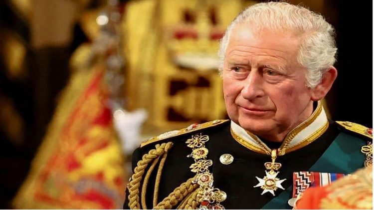 Sot kurorëzohet mbreti Charles III, ceremoni madhështore në…