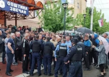 Kosovë, gjendja shëndetësore e policëve të lënduar në Veri është e mirë dhe pa rrezik për jetën